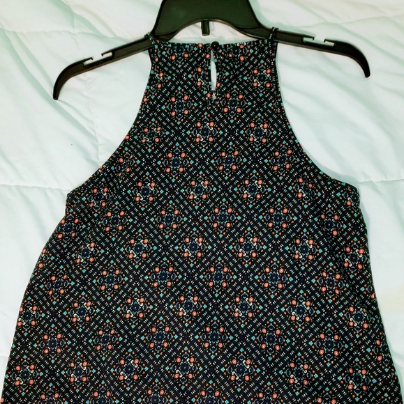 Rue 21 Floral Lace Halter tank - Picture 2 of 3